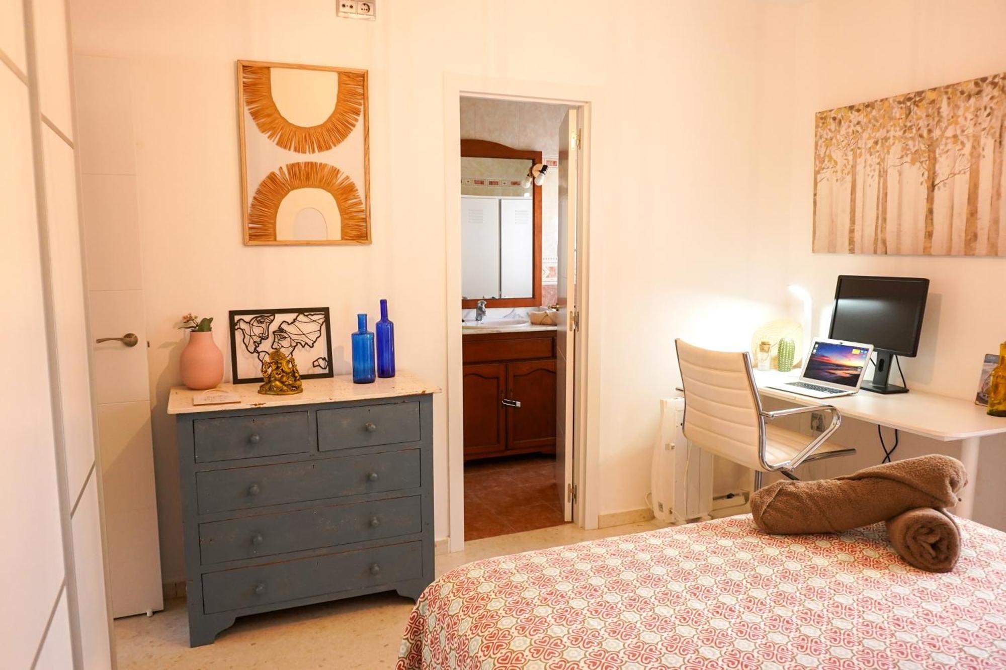 Tarifa Family House 5 Min Walk To The Beach And Old Town Екстер'єр фото