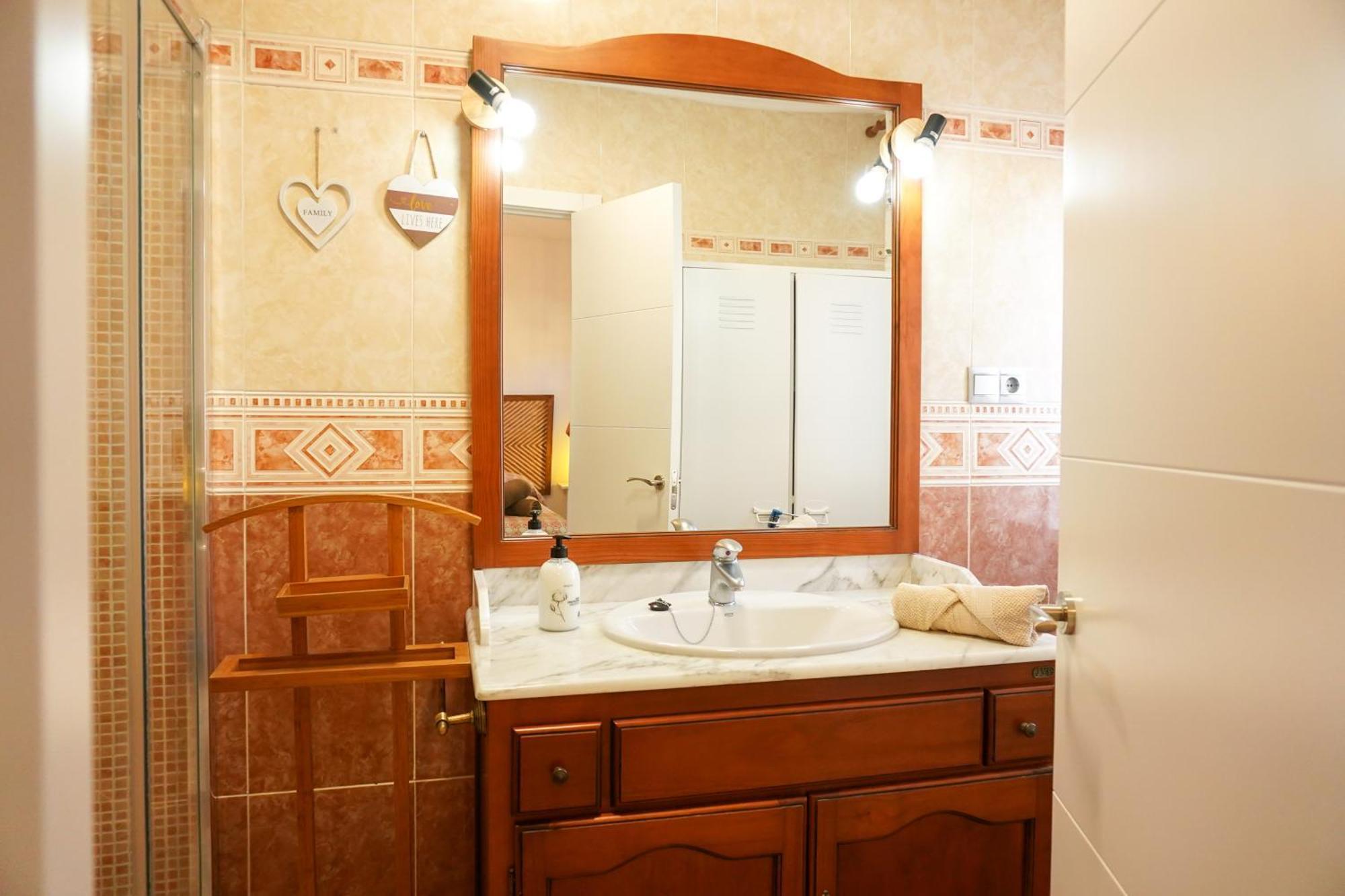 Tarifa Family House 5 Min Walk To The Beach And Old Town Екстер'єр фото
